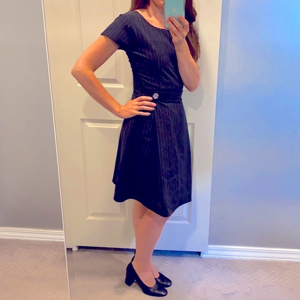 Black and white pinstripe dress - Picture 3 of 8